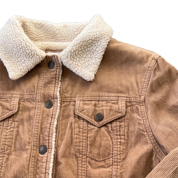 SOLD - Picture 2 of 9